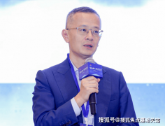 轻资产时代的品牌价值再制”等话题展开了深切